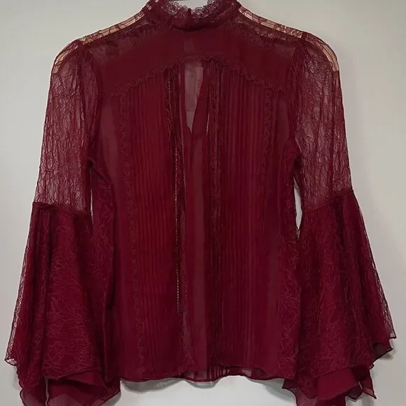 Alice + Olivia Silk Ivy Handkerchief Top Size Small - Picture 5 of 5